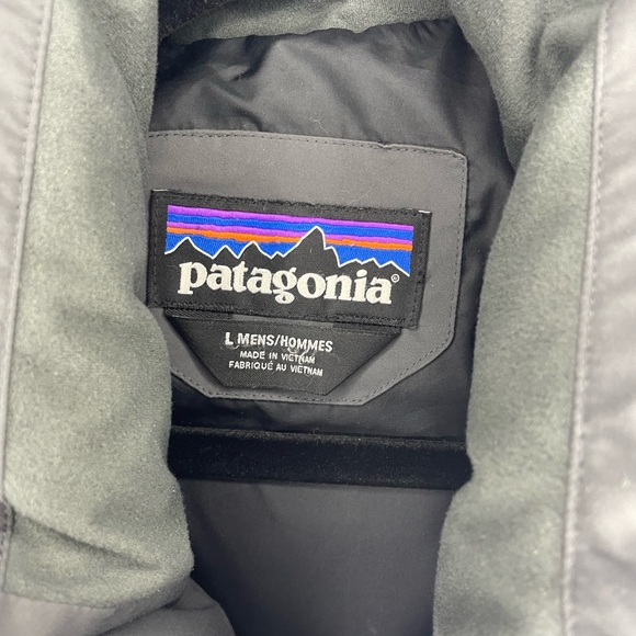 Patagonia Men’s Jackson Glacier Down Parka Puffer Coat in Grey Size L - Picture 3 of 10